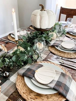 21 Best Thanksgiving Table Settings