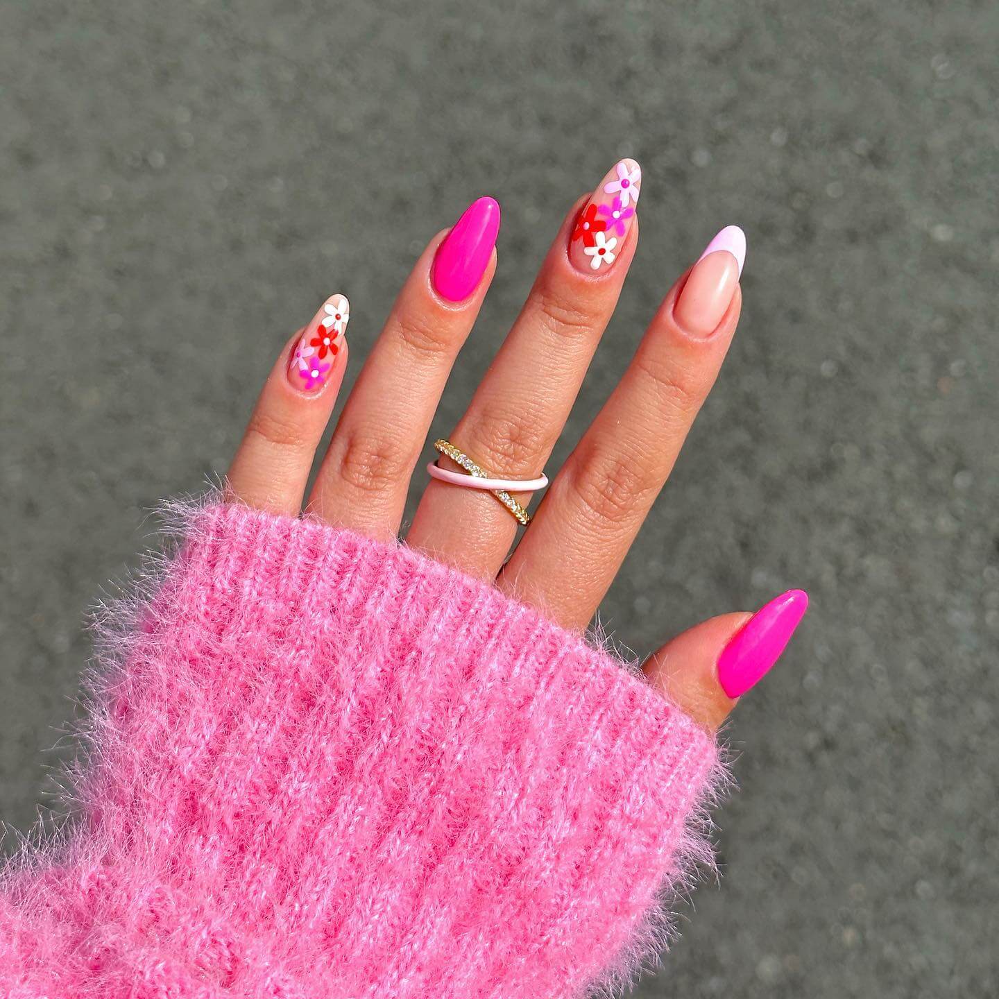 21-pretty-pink-nail-designs-kiwi-plums